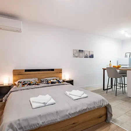Cozy Central Apartment Varna & Parking - Subject To Availability Exterior photo