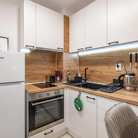 Cozy Central Apartment Varna & Parking - Subject To Availability Exterior photo